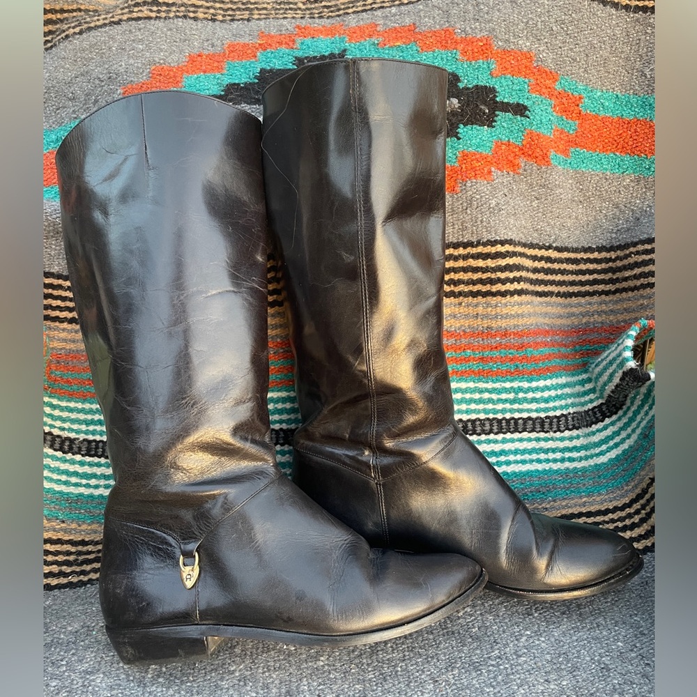 Etienne Aigner Vintage Black Leather Boots